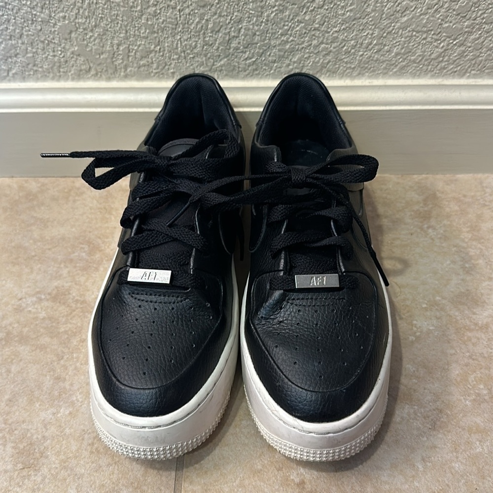 Nike Air Force 1 Sage Sneakers - Picture 3 of 6